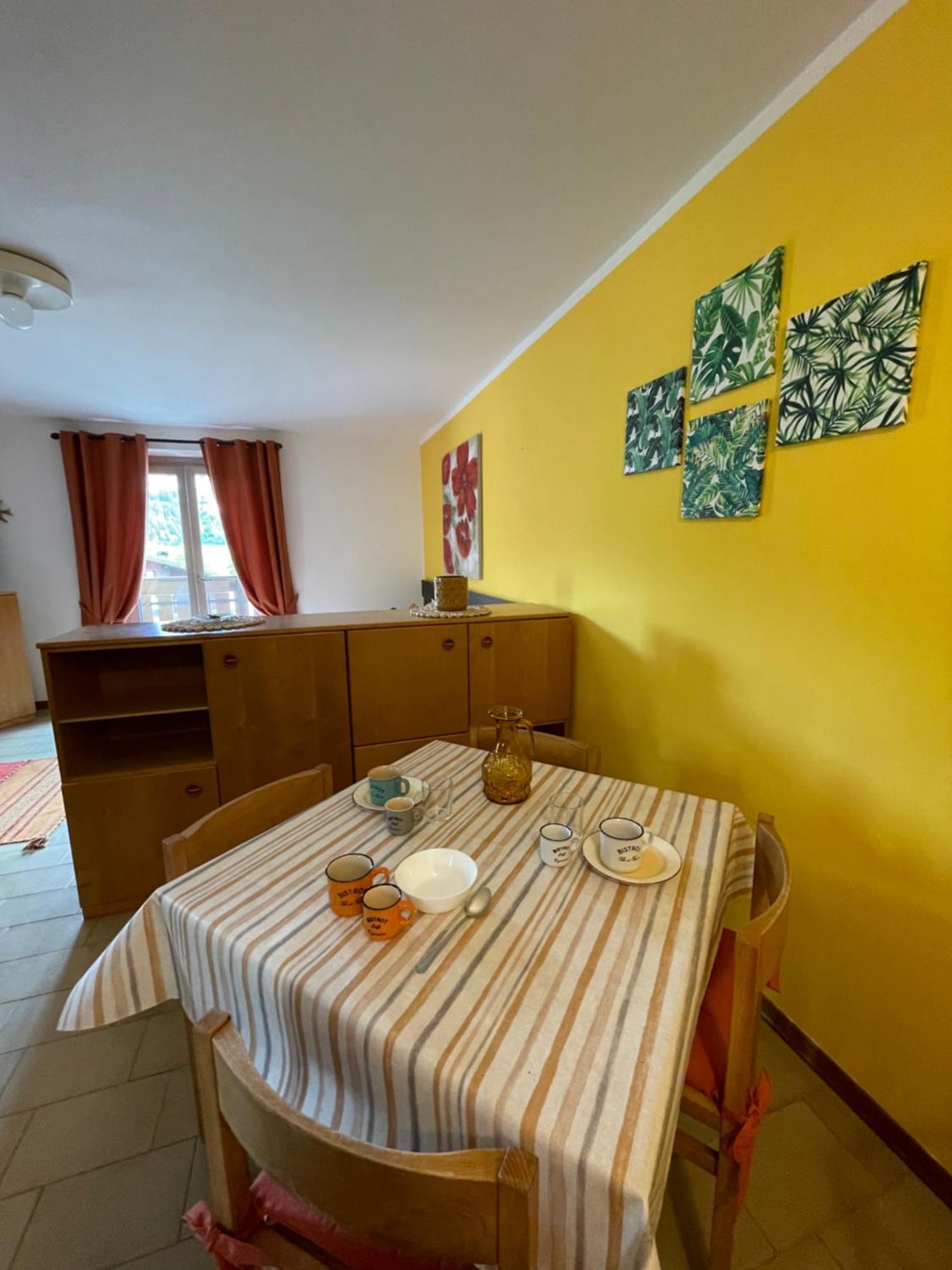 Residence S Lucia - Appartamenti Alle Porte Di Bormio Valdisotto Buitenkant foto